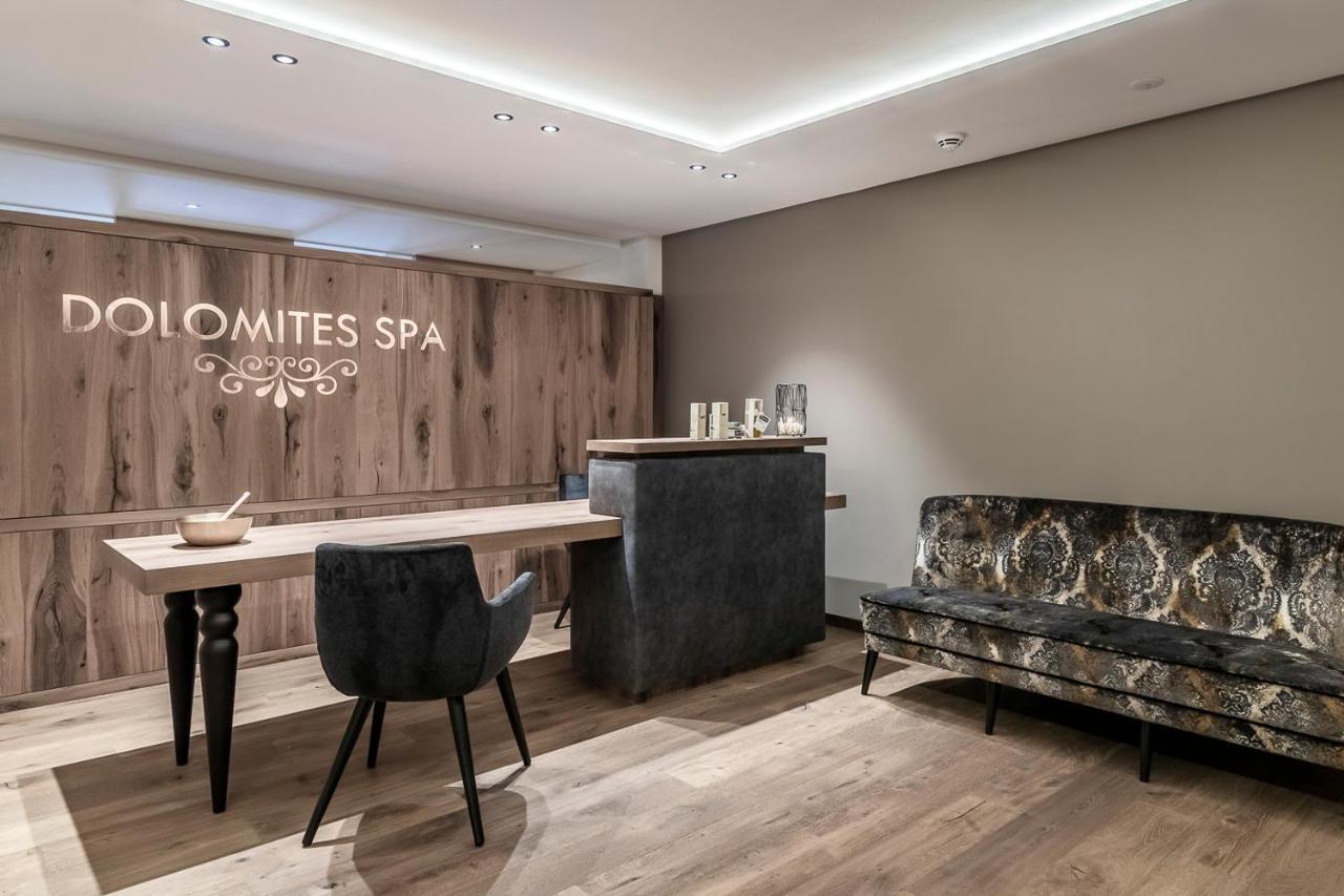 Sporthotel Sonne Alpe Di Siusi Bagian luar foto
